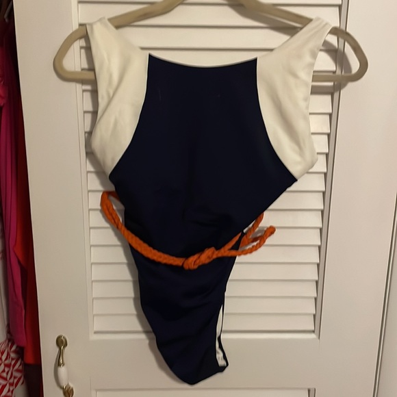Ondademar NWOT navy one piece bathing suit - Picture 3 of 4